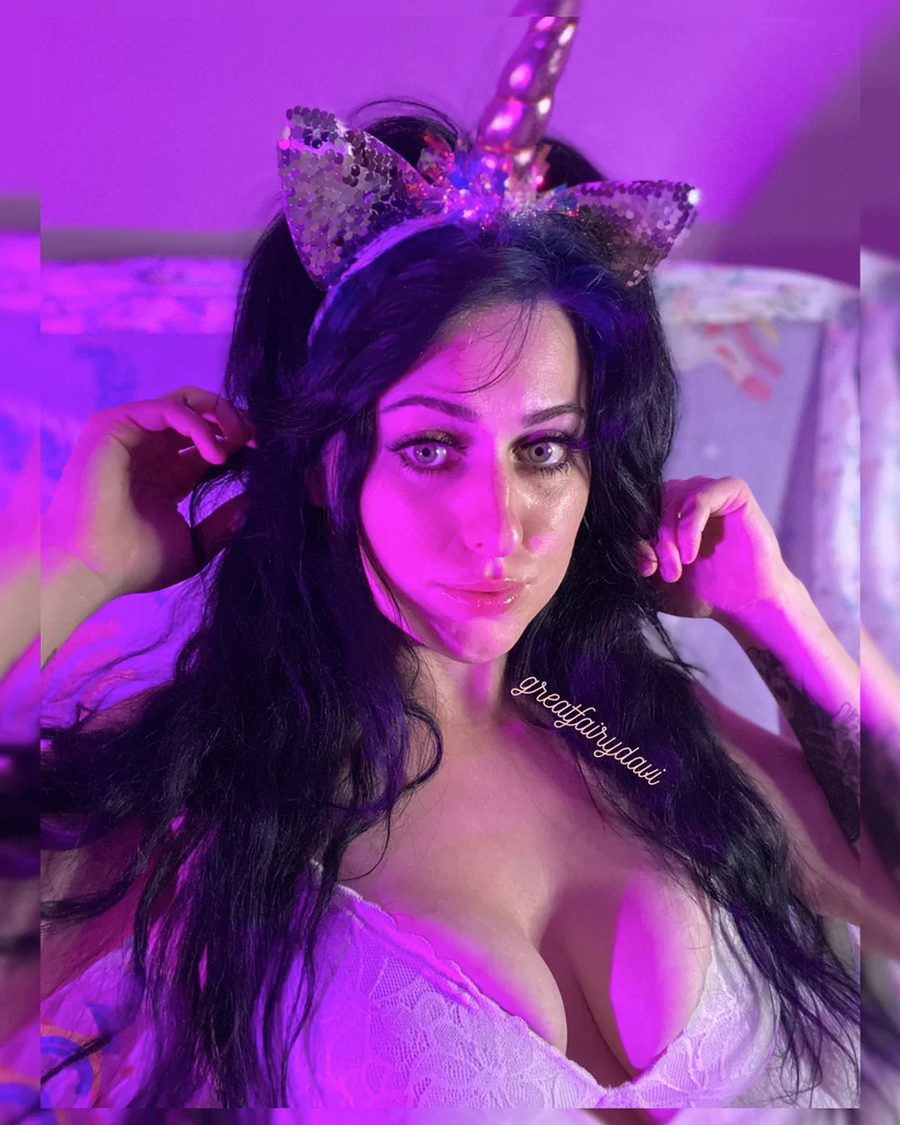 Fairy In A Bottle's avatar