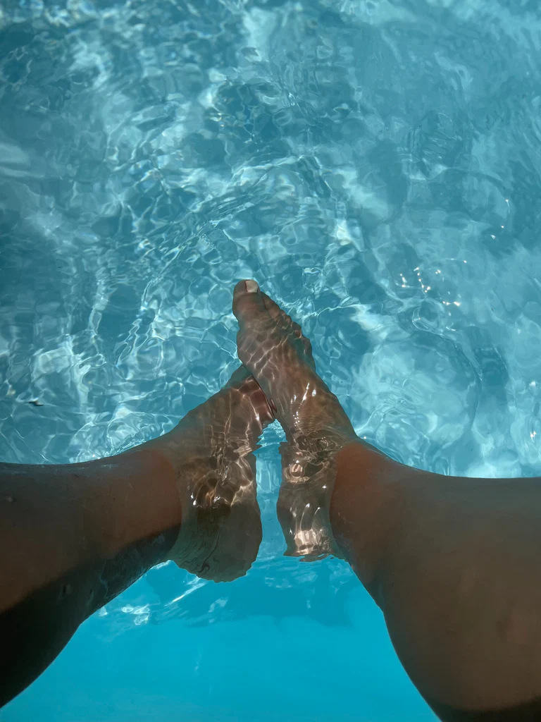 Feet's avatar