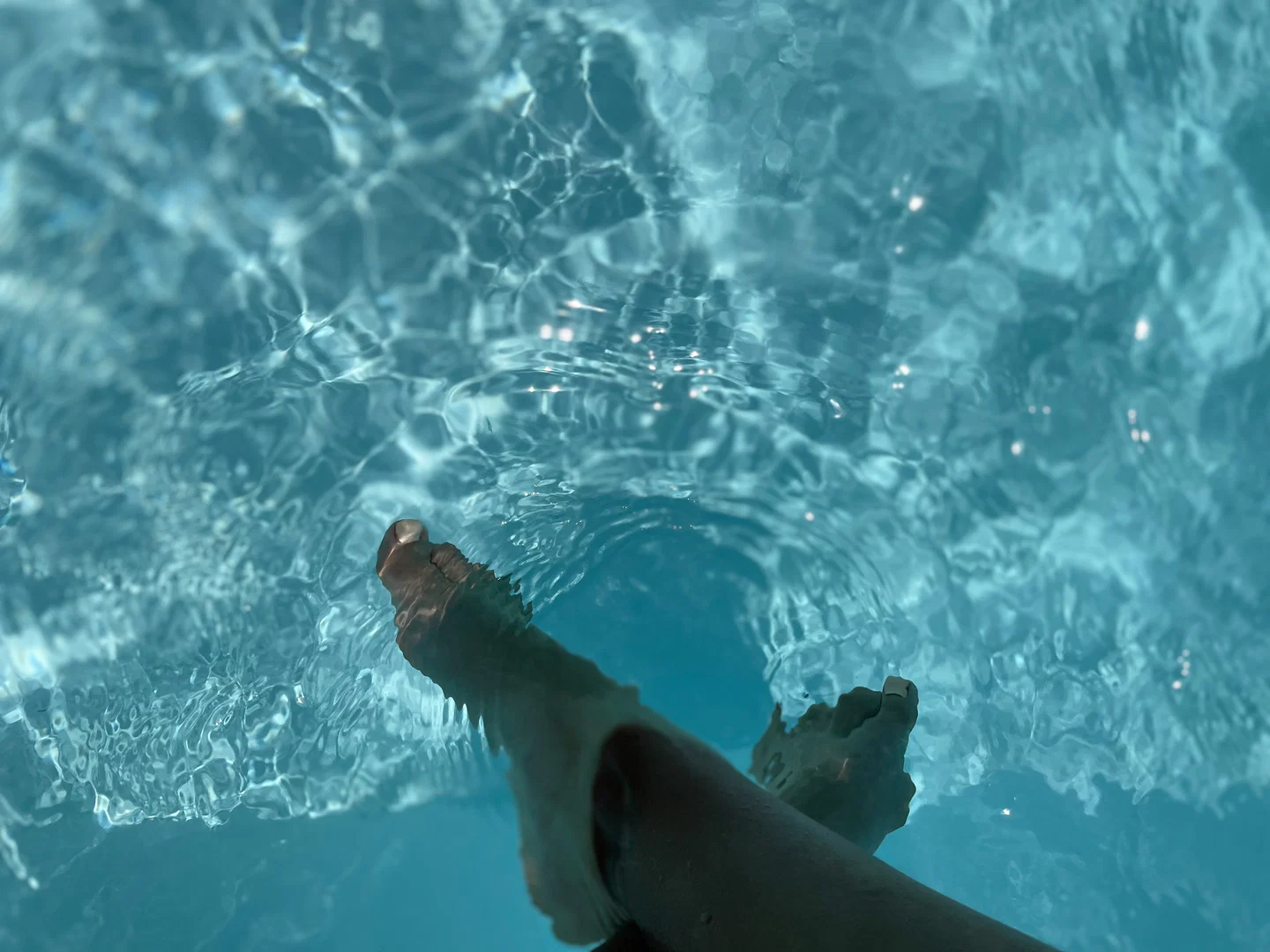 Feet profile banner
