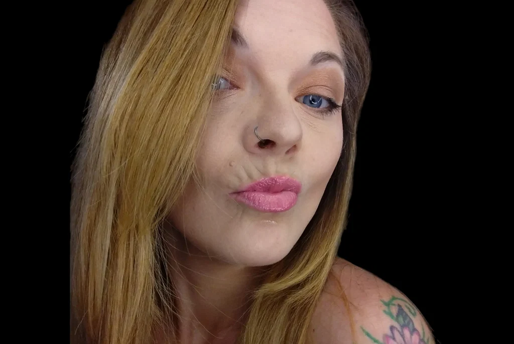 Bikerbabe69's avatar