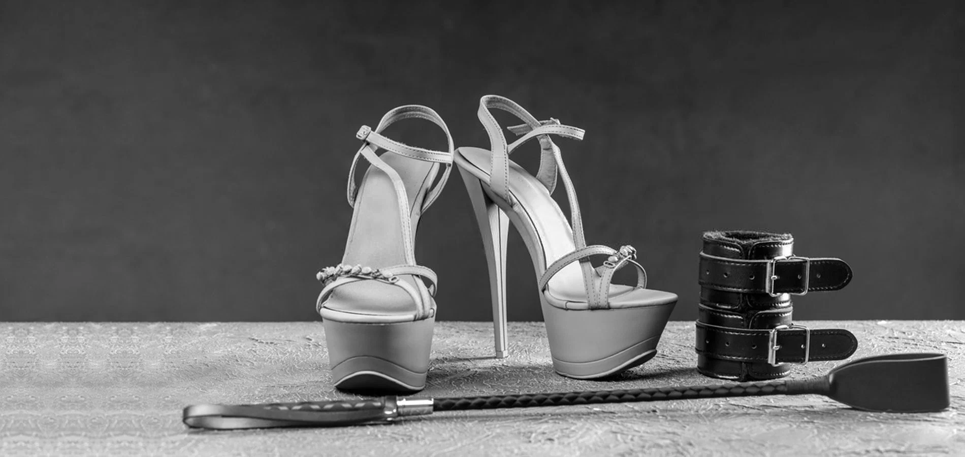 Little Submissive profile banner