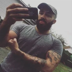 Matthew Ryan's avatar