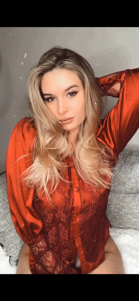 Roxana's avatar