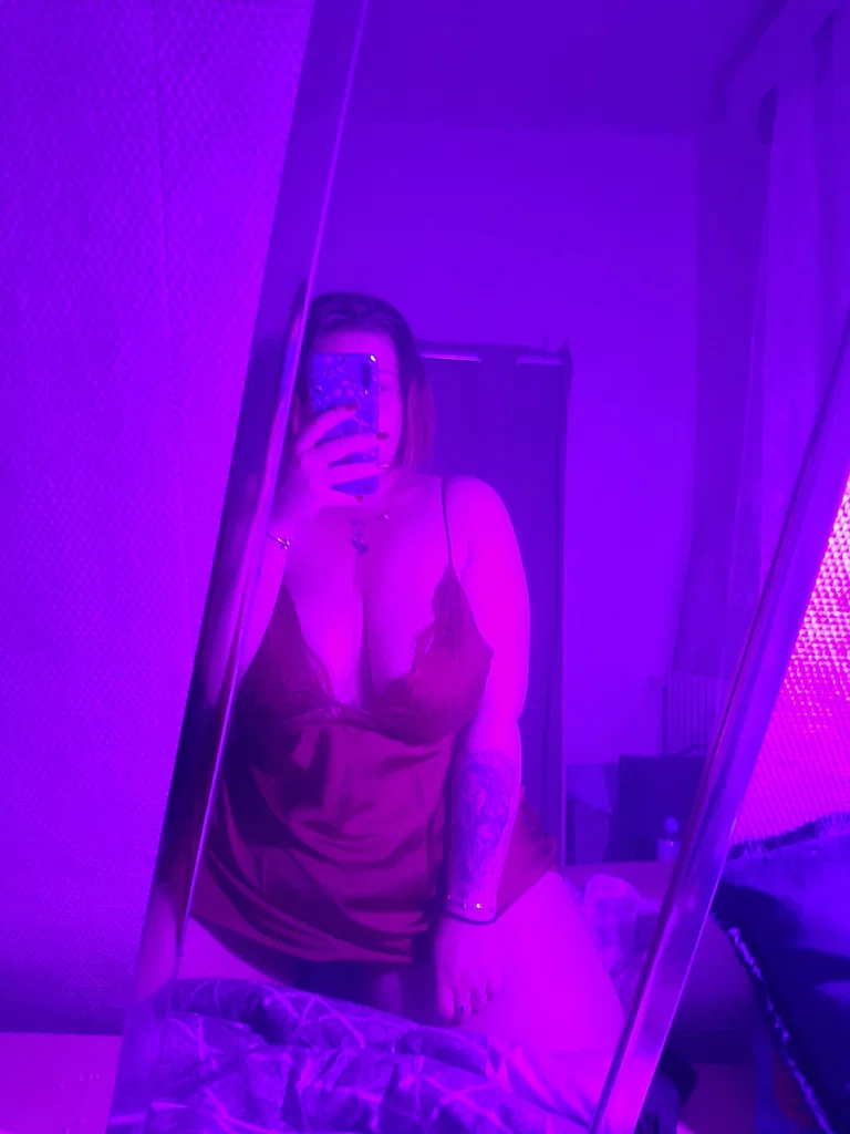 Curvydemon's avatar