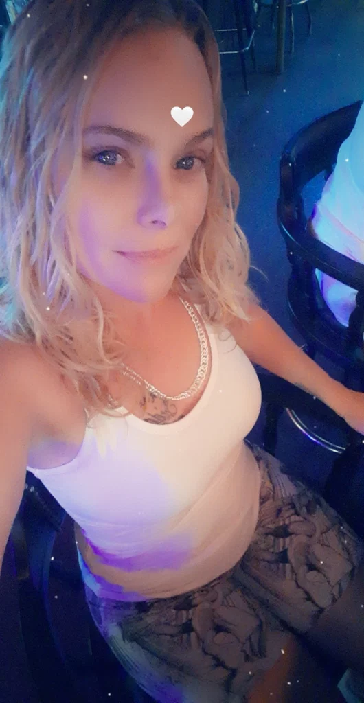 LoRena's avatar