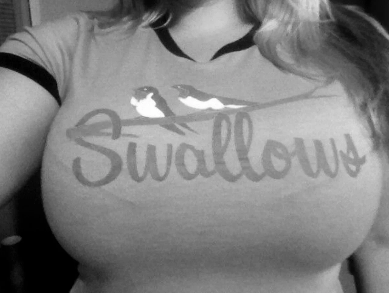 Red-Hot Wife profile banner