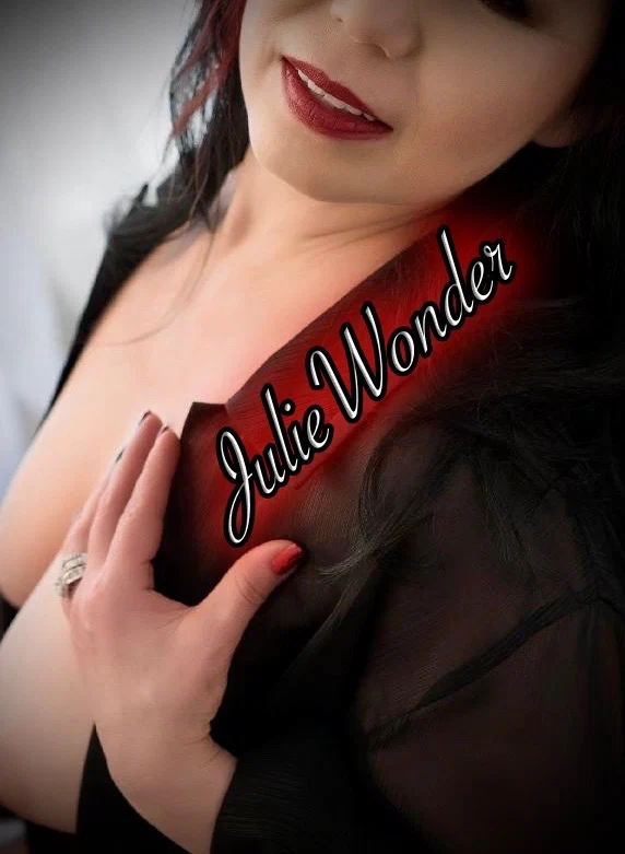 ♠️JulieWonder Queen of Spades Hotwife♠️'s avatar