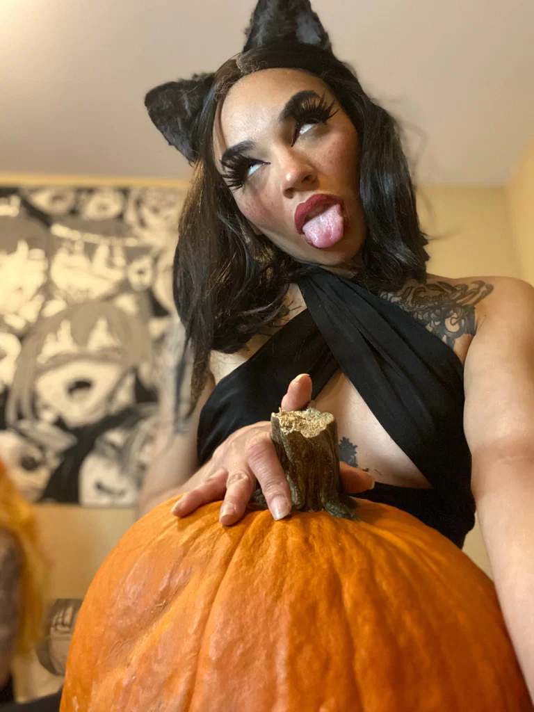 Selena.420's avatar