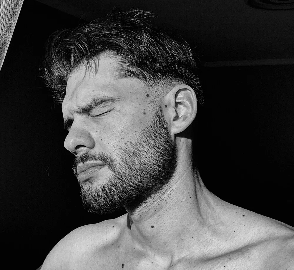 Maks's avatar