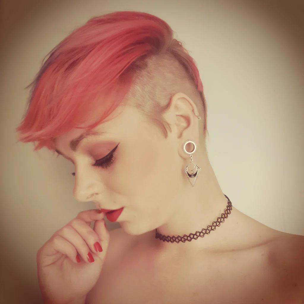 🔥 Dolly Bionic 🌼's avatar