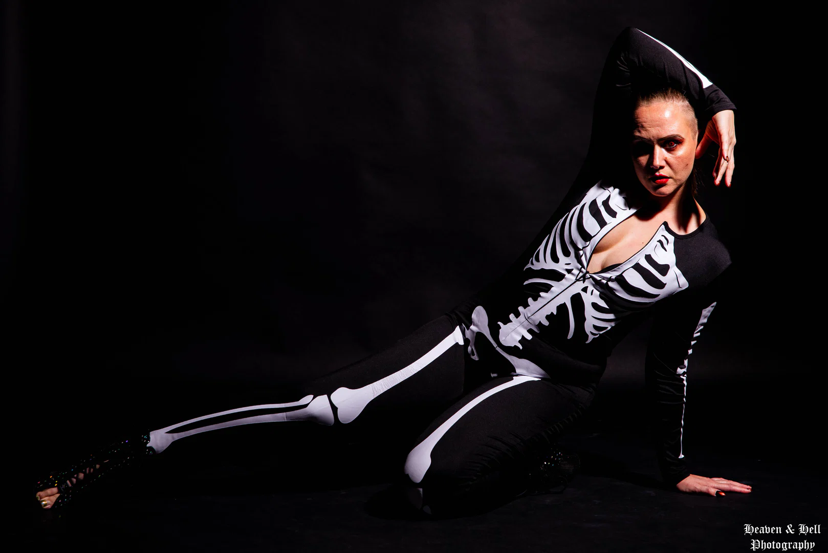 Helena Handbasket profile banner