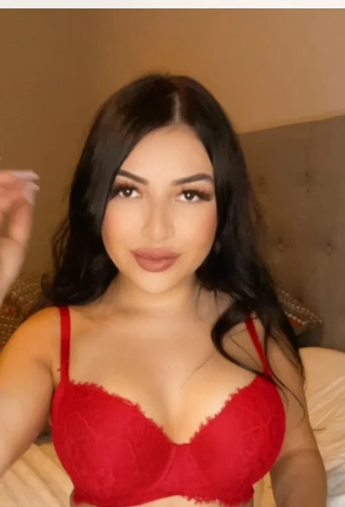 Reinna Bar's avatar