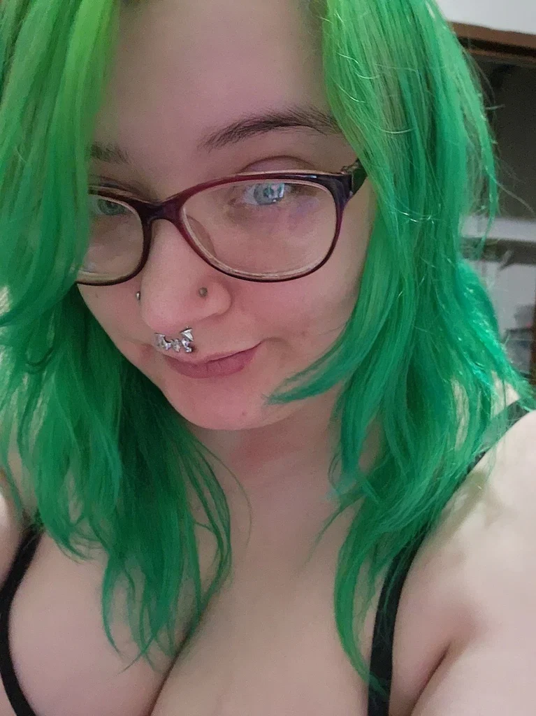 Esther_Fae's avatar