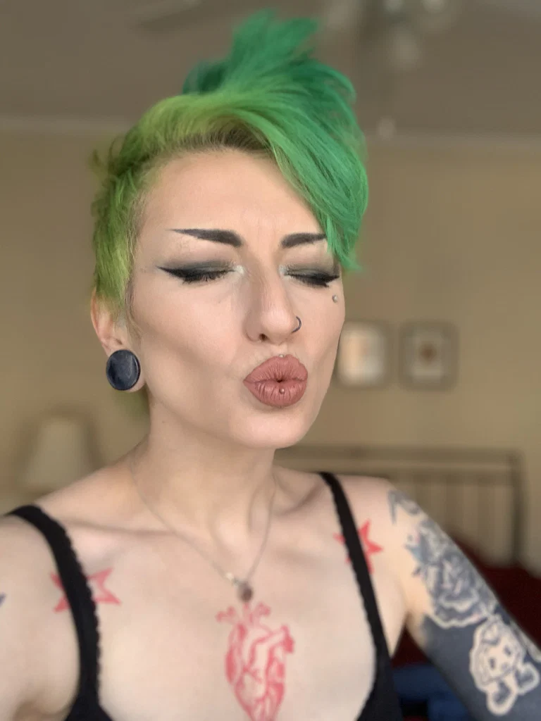 Echo Voxx's avatar