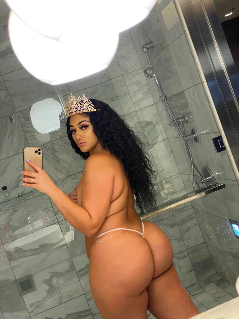 sweet temptation 🥵