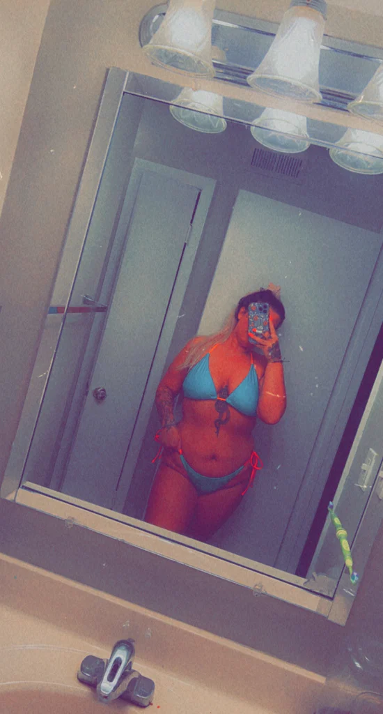 Chas🍑's avatar