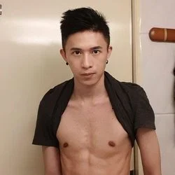 飛機杯盲測's avatar