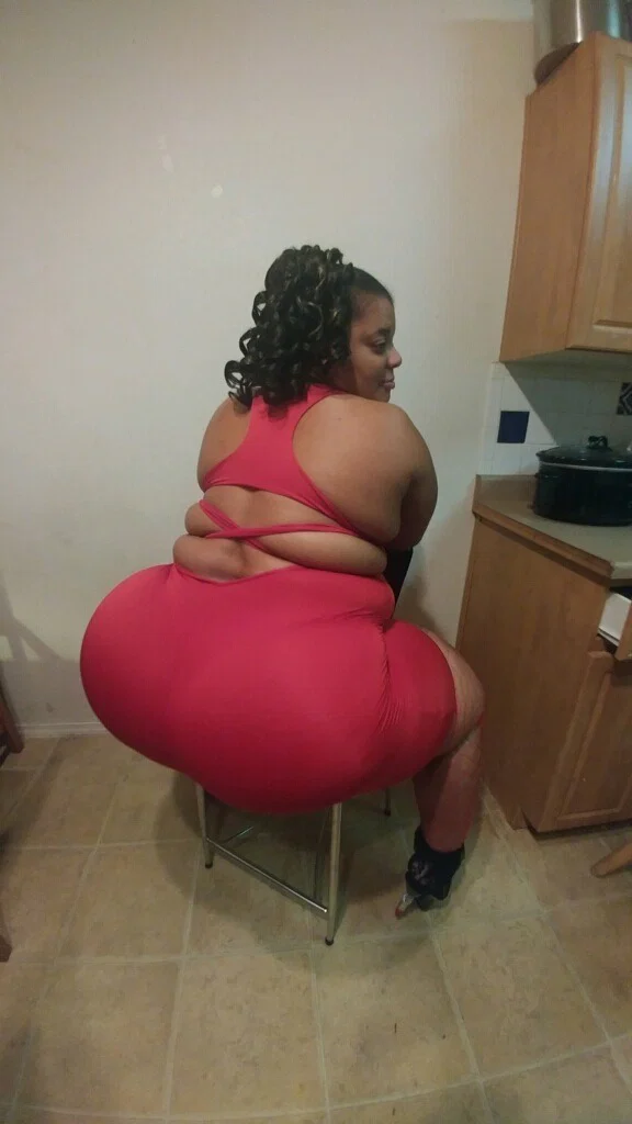 Mz. Boom Boom! (PHATTEST ASS ON EARTH) 🌎