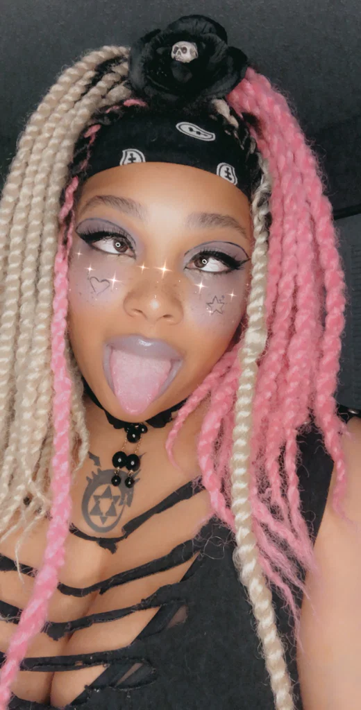 irl anime girl's avatar