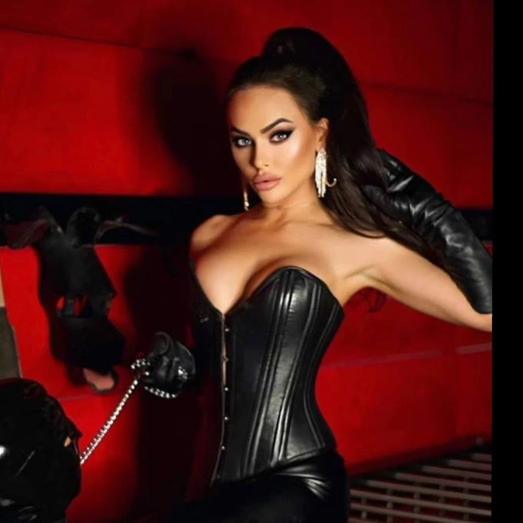 Evil Woman's avatar