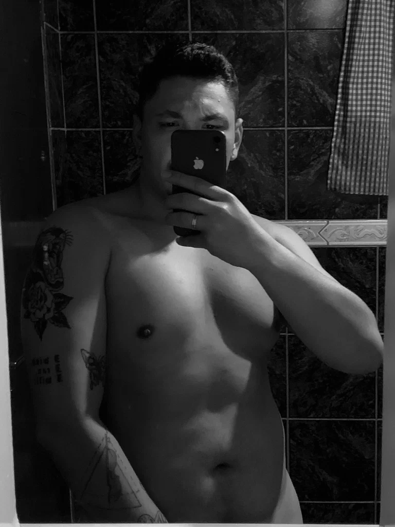 Renan Nazario's avatar