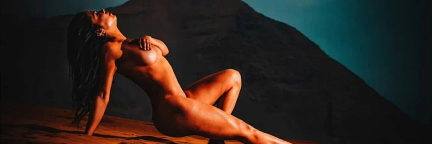Sarayesfit profile banner
