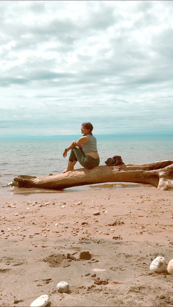 Hazel Wood's avatar