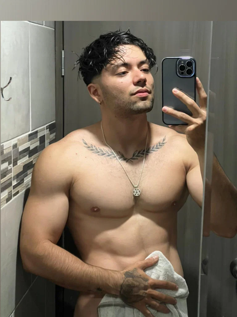 Luis Mantilla's avatar