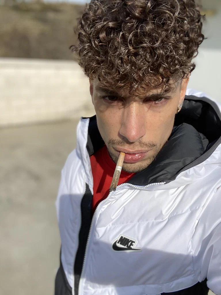 Alex's avatar