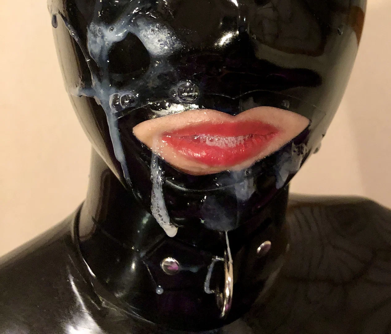 Rumi Rubber profile banner