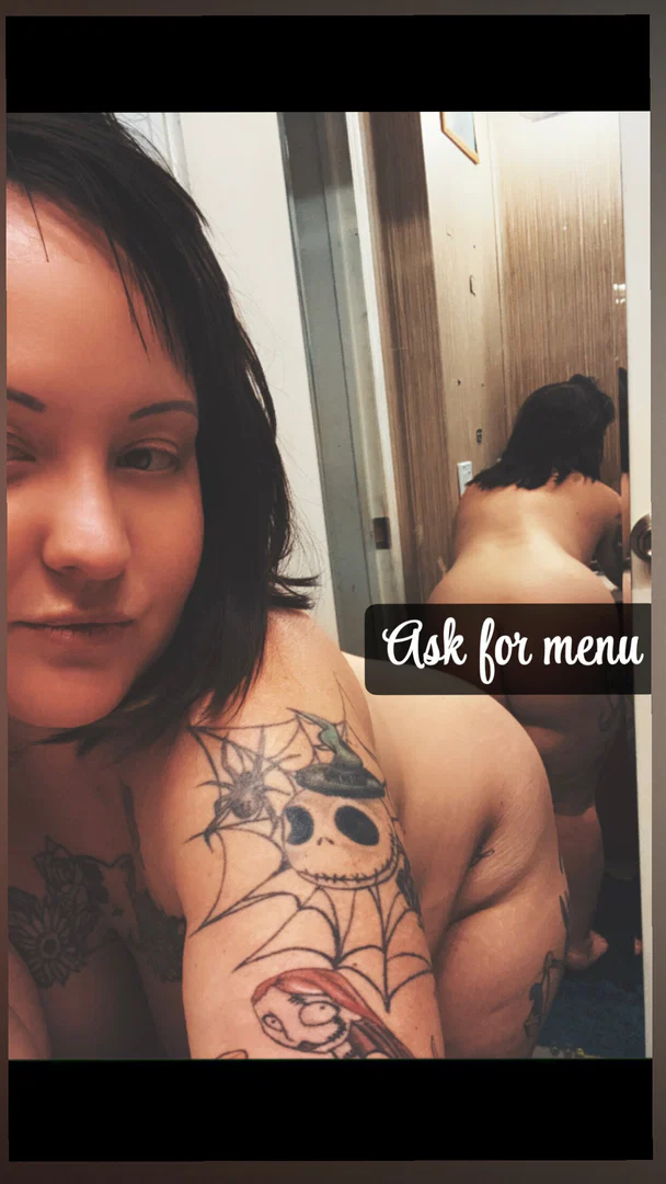 Chicklett- Tattooed Thick Southern MaMa❤ profile banner