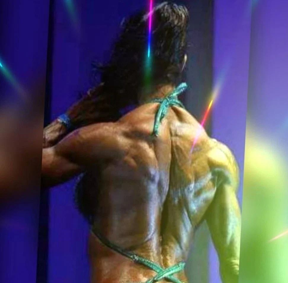 Mery profile banner