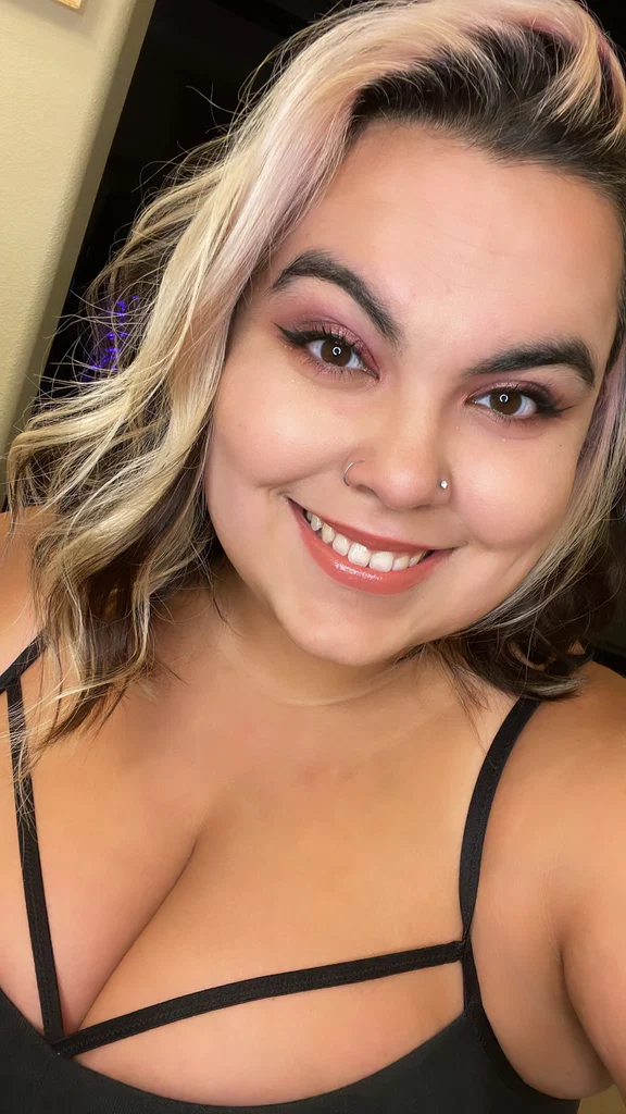 Dee 🖤