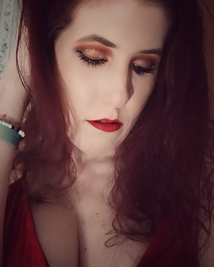 Miss Jenna Leigh's avatar