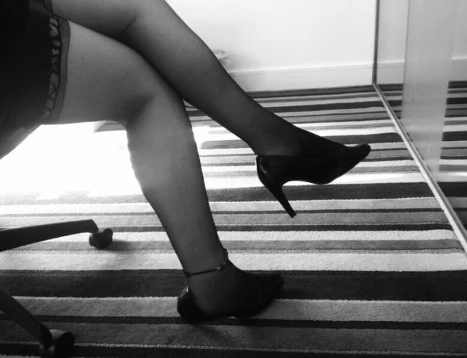 Emily Oliver profile banner