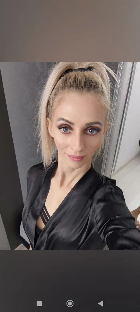 Deea's avatar