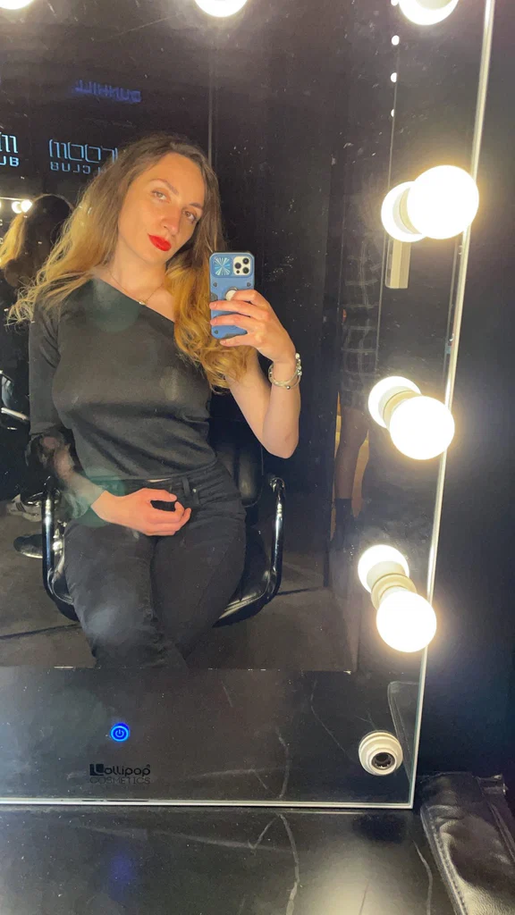 Valentina Vesper's avatar
