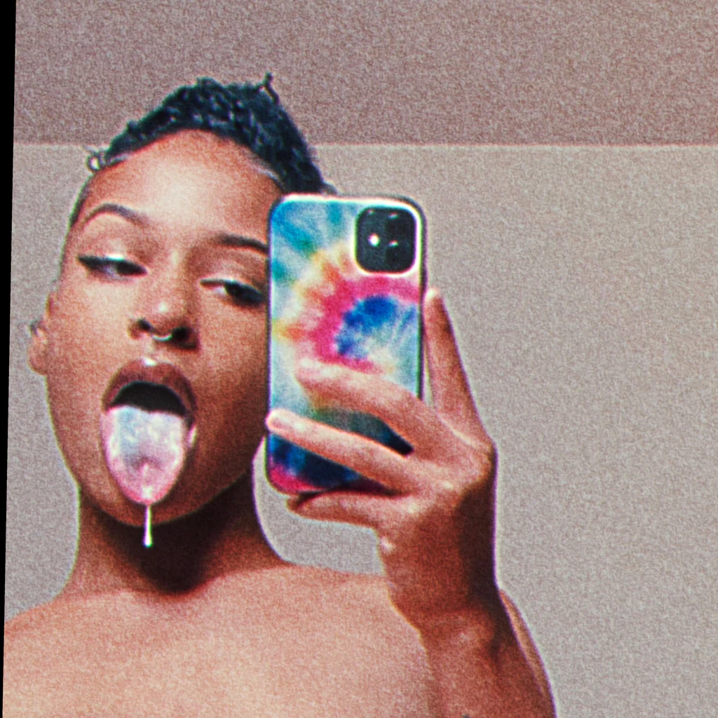 👑 𝕭 𝕽 𝕰 𝕰 👑's avatar