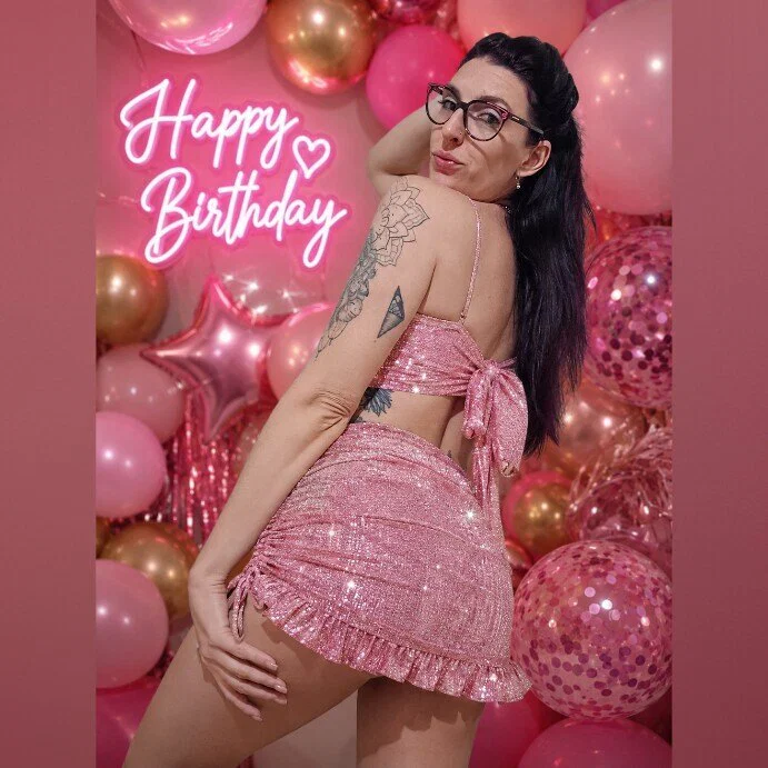 AUGUST 9TH 🎂👸✨️FETISH AND VCALL