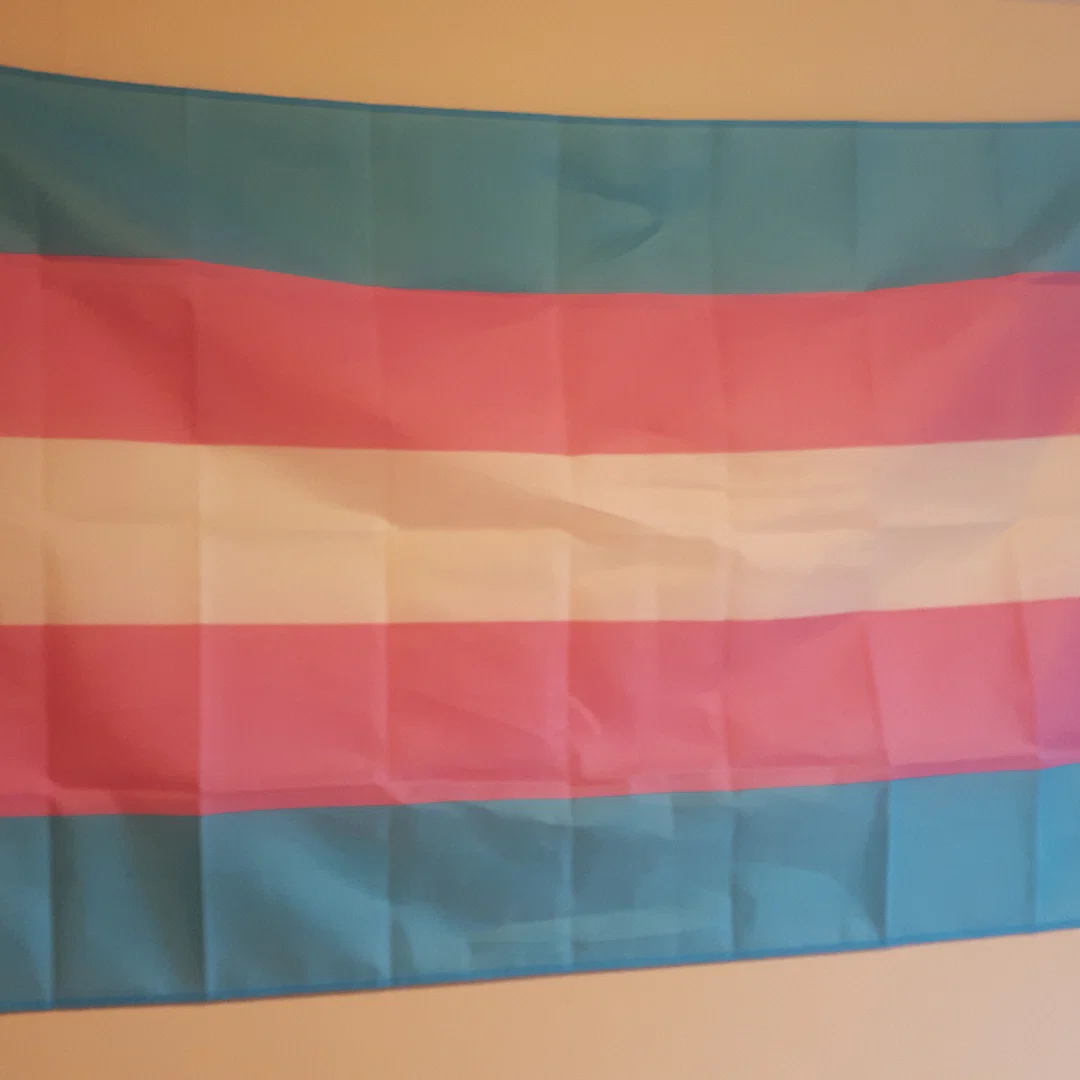 P profile banner