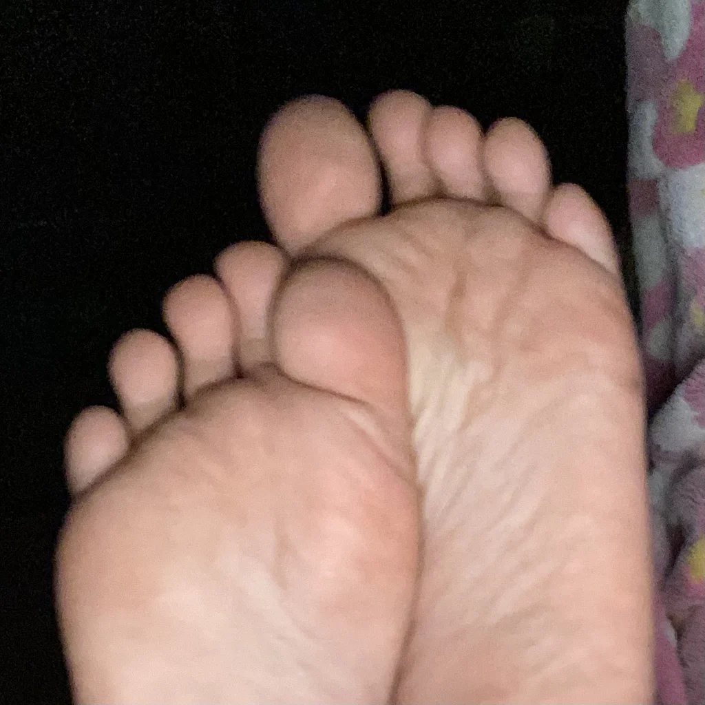 feet and soles's avatar
