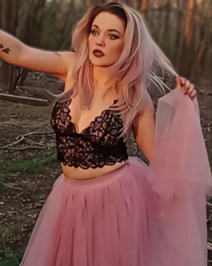 Stephanie Dollface