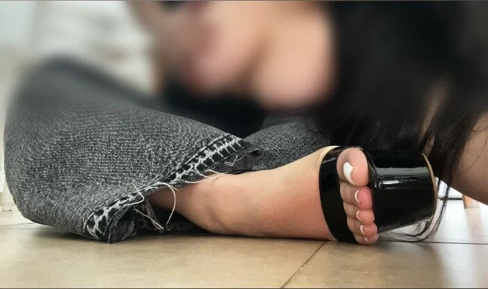 Vene.Feet profile banner