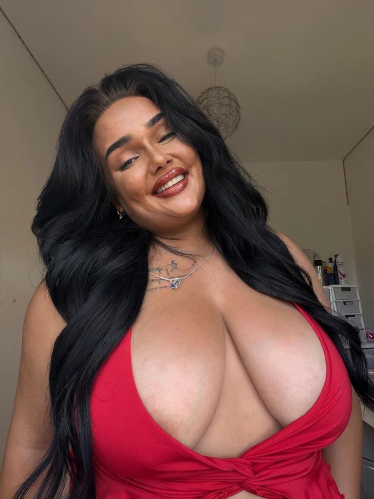 🍒 𝐁𝐈𝐆 𝐓𝐈𝐓 𝐋𝐈𝐕𝐕 🍒