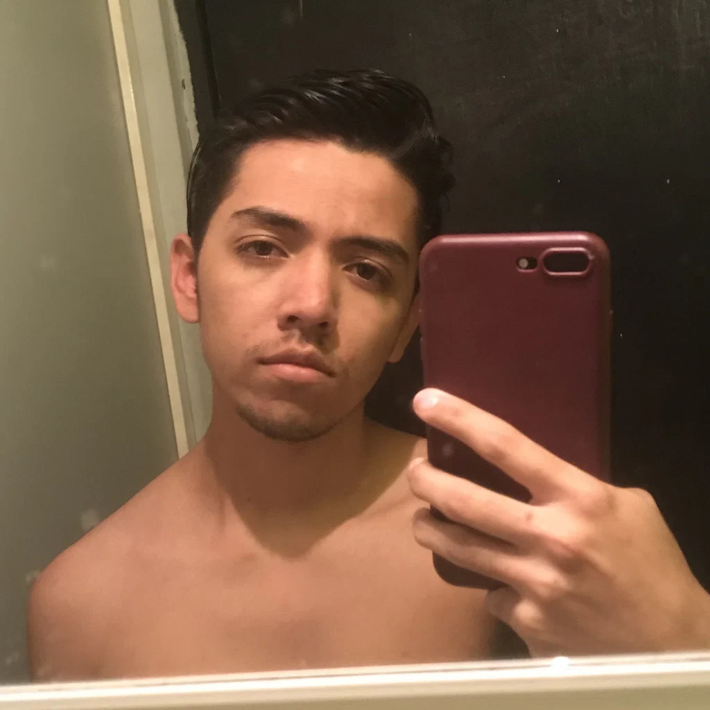 Sebastian De Luna's avatar