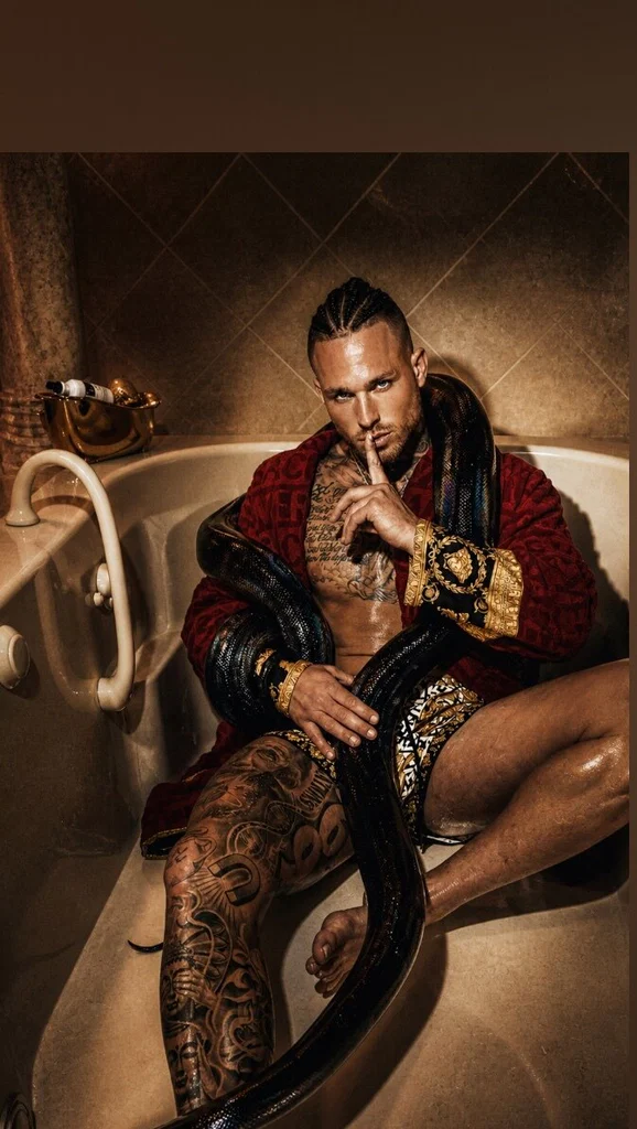 Flexwiththane's avatar