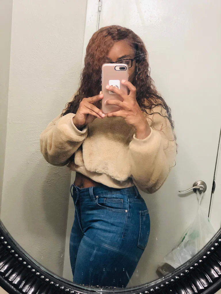 DesiredByMany_'s avatar