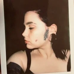 joanna marie 🦇's avatar