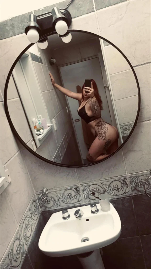 Modelo latina's avatar