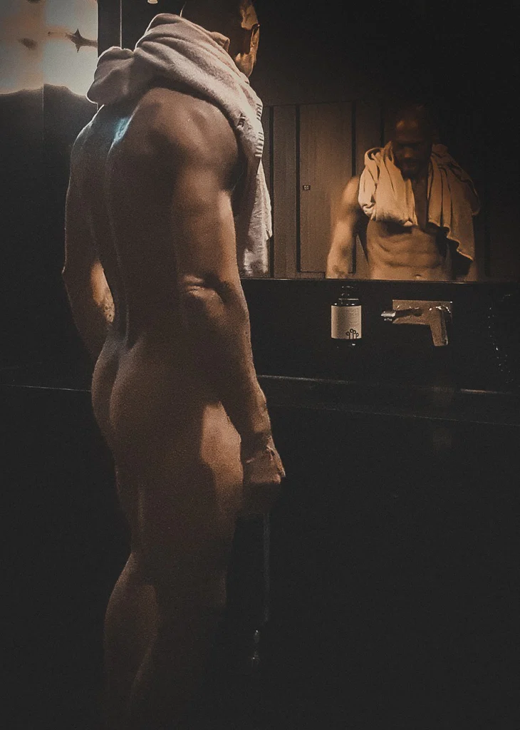 The Fitness Exhibitionist Uncesored